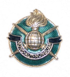 KCT Commando speld 