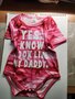Baby-romper-Rose-met-text-3-6-mnd