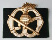 KCT-Baret-embleem-Nato-sluiting
