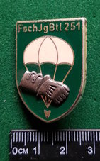Duits-Para-speld-Groen-251